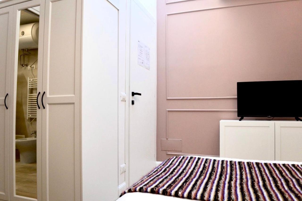 Guest House Domus Gratia Russo Рим Екстер'єр фото
