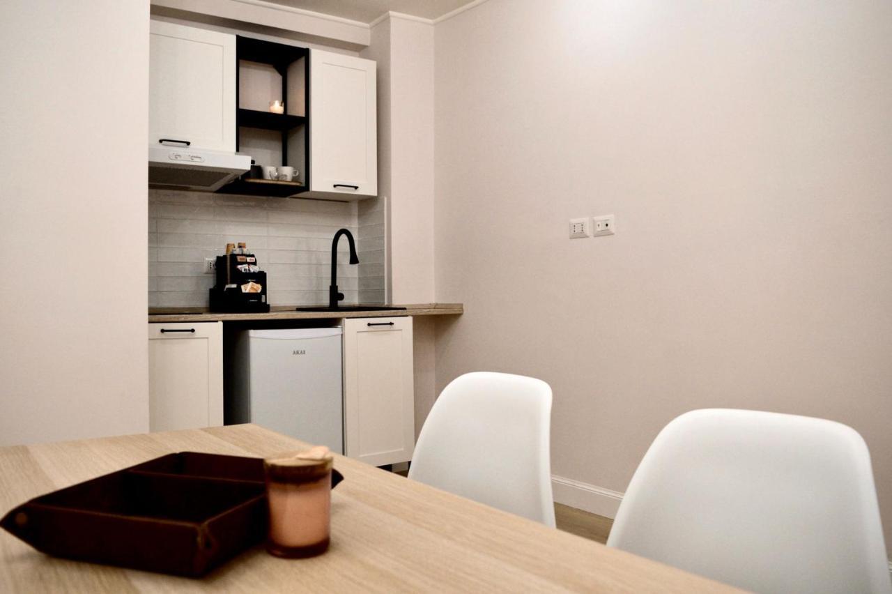 Guest House Domus Gratia Russo Рим Екстер'єр фото